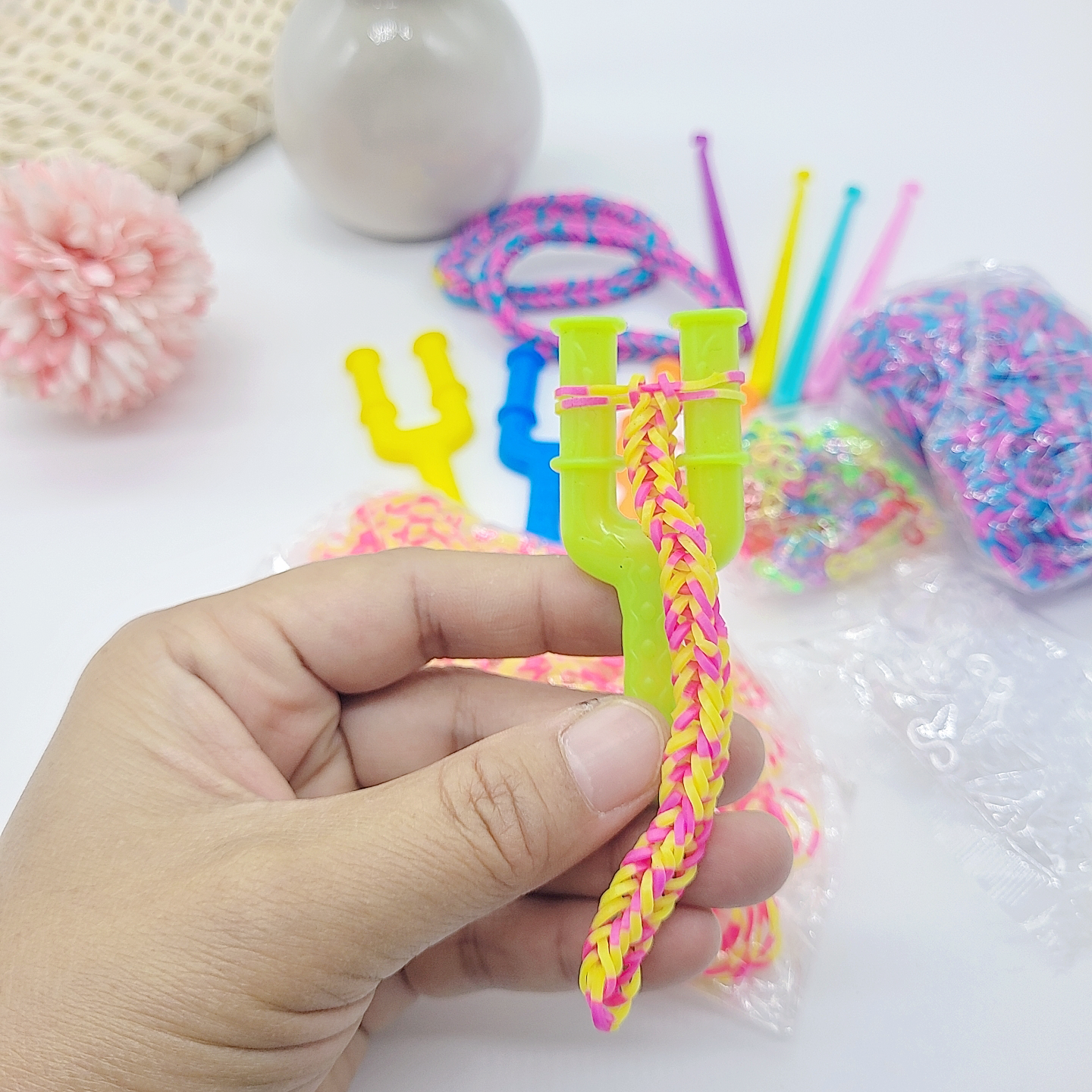 Art Craft Ideas - Friendship Bracelet Set, Includes 2 Large