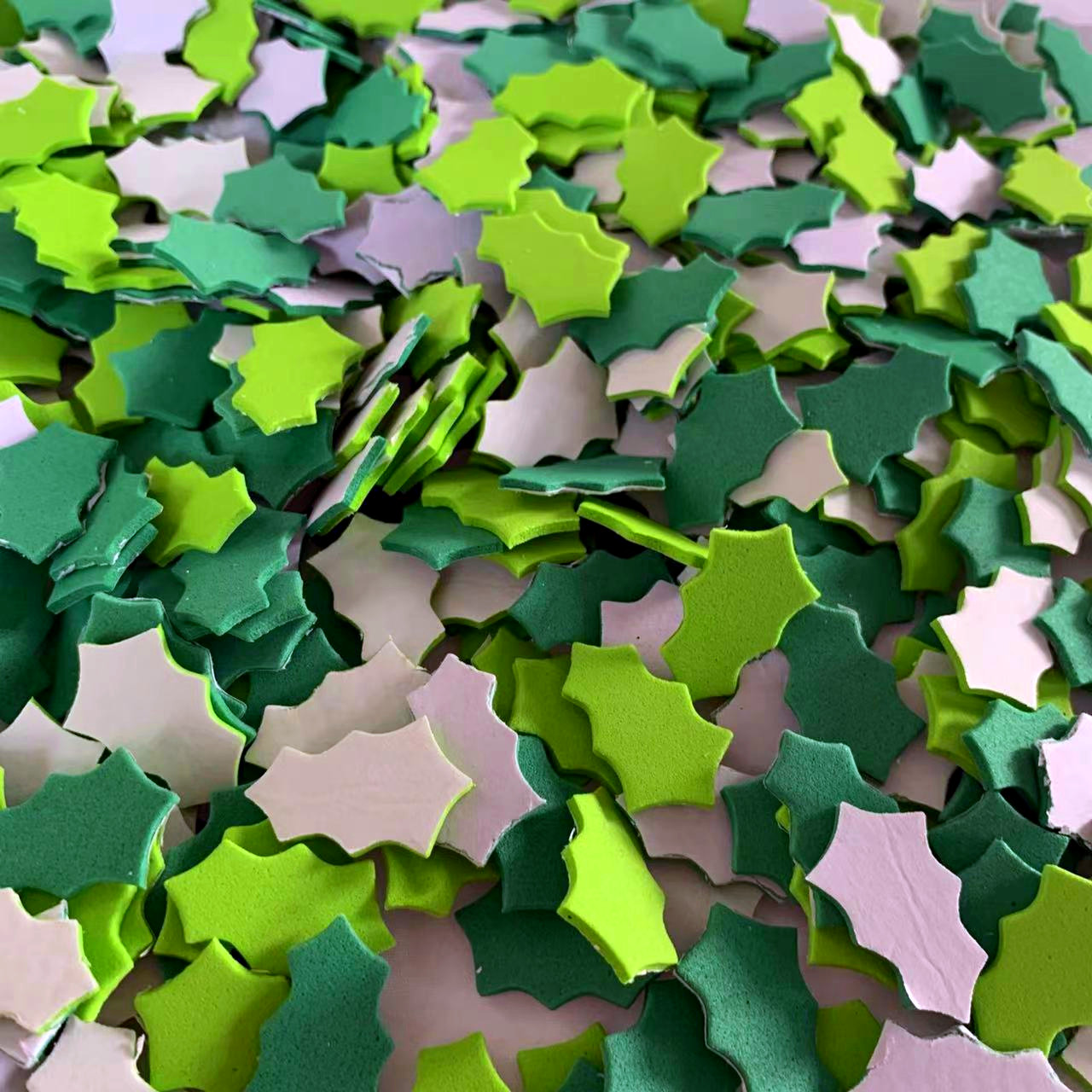 100PCS Christmas wreath leaes  - Art And Craft Autumn ulasan dan harga